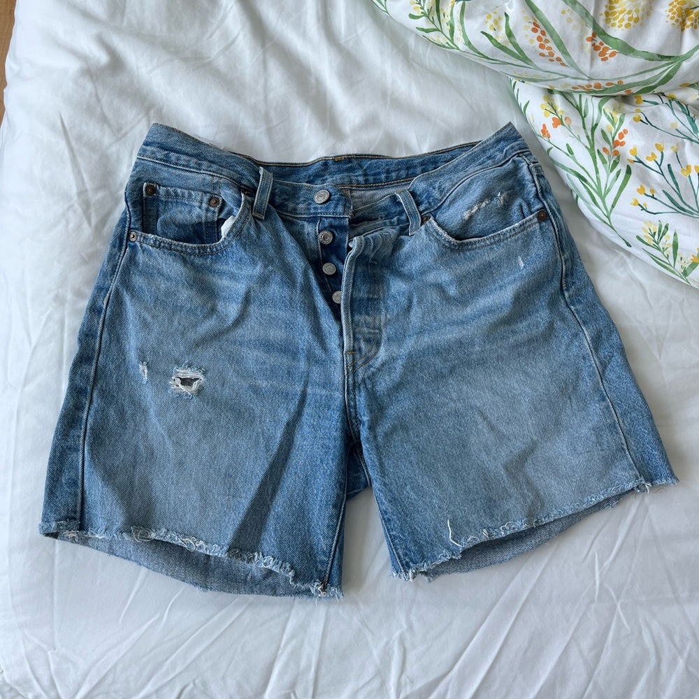 Levi’s 501 shorts
